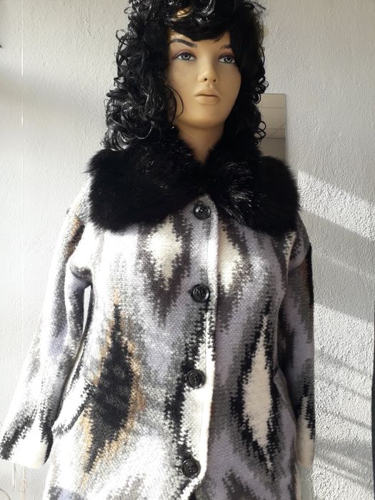 Дамска мода големи размери.