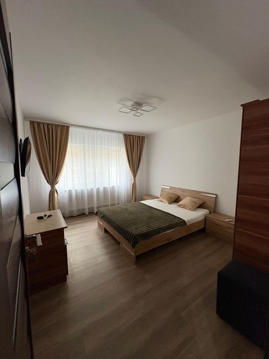 Apartament  2 camere Zona Romancierilor