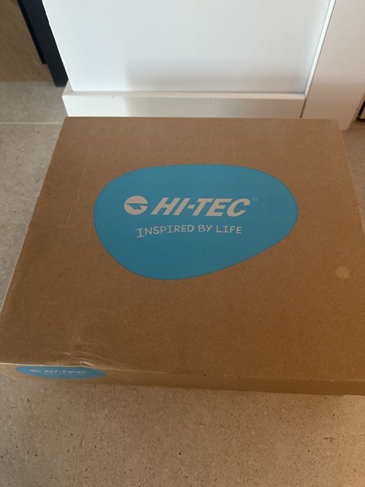 Дамски туристически обувки Hi-Tec