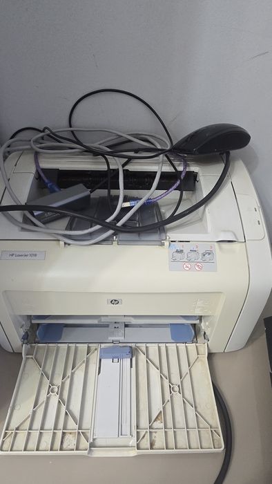 Черно белый принтер HP 1018