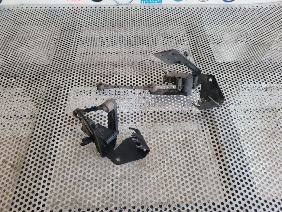 Senzor Nivel Cantar Faruri Xenon Land Rover Range Rover Sport L494 Vogue Discovery An 2014-2015-2016-2017-2018 Cod CPLA-3D026-BA Dezmembrez Range Rove