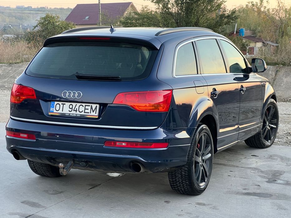 Audi q7/ automat/ pachet S-Line/ 2009/ 7 Locuri/ panoramic/ navi mare