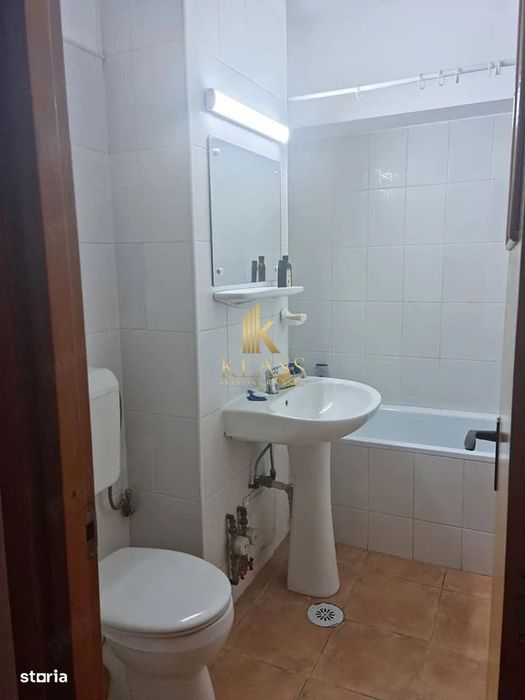 Apartament de inchiriat cu 3 camere - Calea Calarasilor (Universitatea