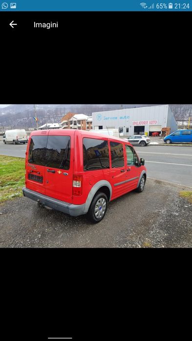 Vând Ford Turneo Connect