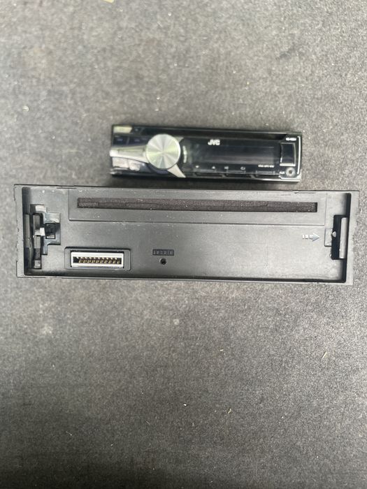 Магнитола JVC Kd-r551
