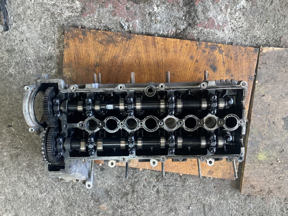 Bmw e90 e87 2.0d 163кс Цилиндрова Глава