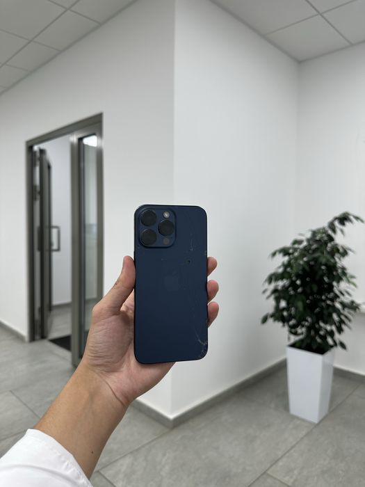 Продам срочно iPhone 15 Pro Max 256GB
