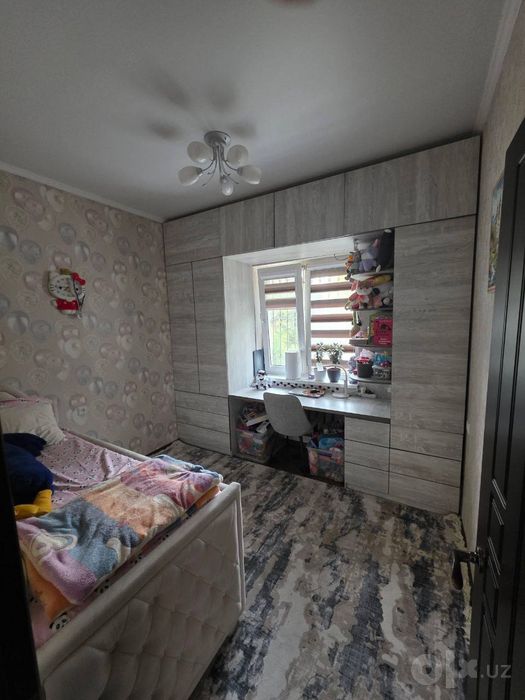 Продается 4/3/4 квартира Карасу-1