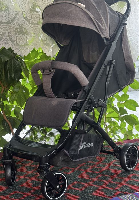 Продам детскую каляску прогулочную