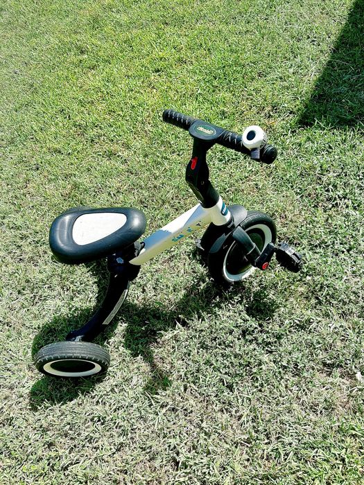 Триколка 2 в 1 Chipolino - Смарти, бяло-черна