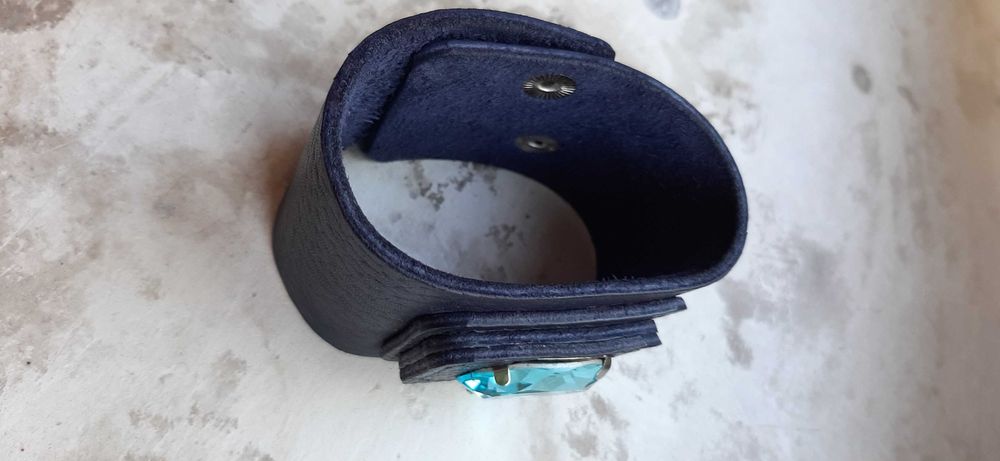 Браслет из натуральной кожи