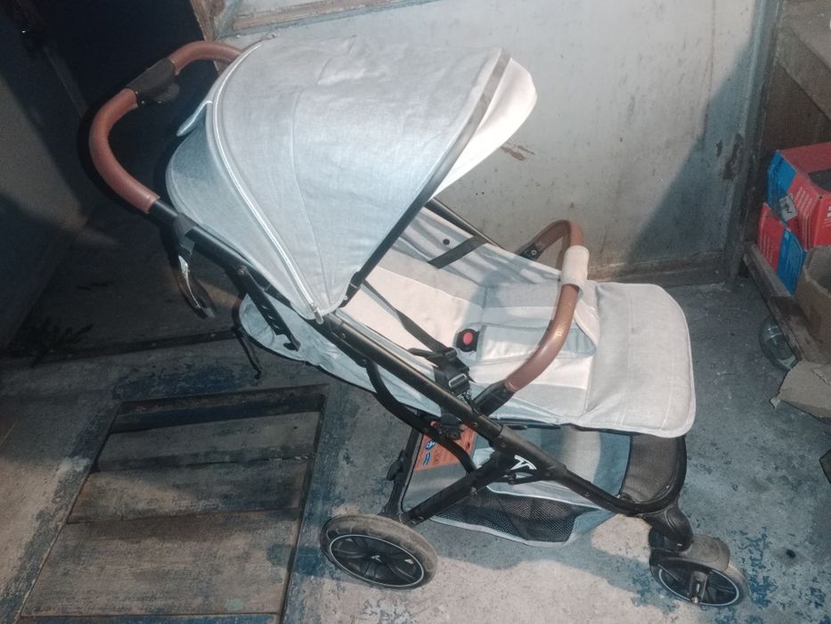 Коляска детская брендовая