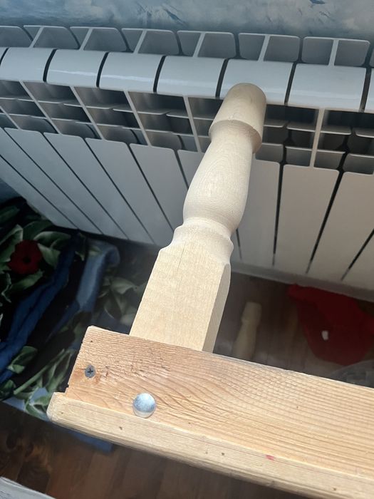 Продается стол срочно