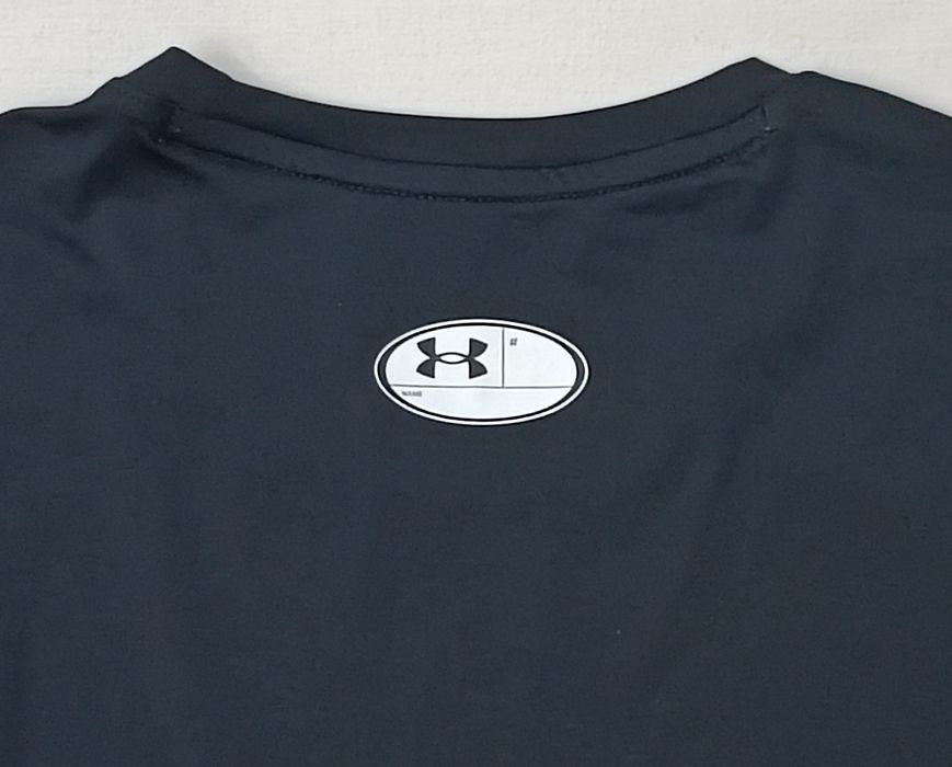 Under Armour UA Compression оригинална тениска L спорт фитнес бягане