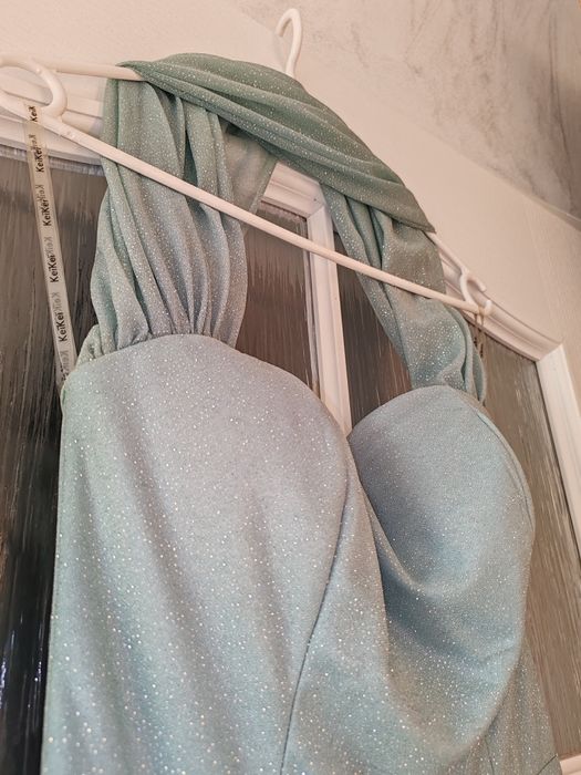 Дамска официална рокля