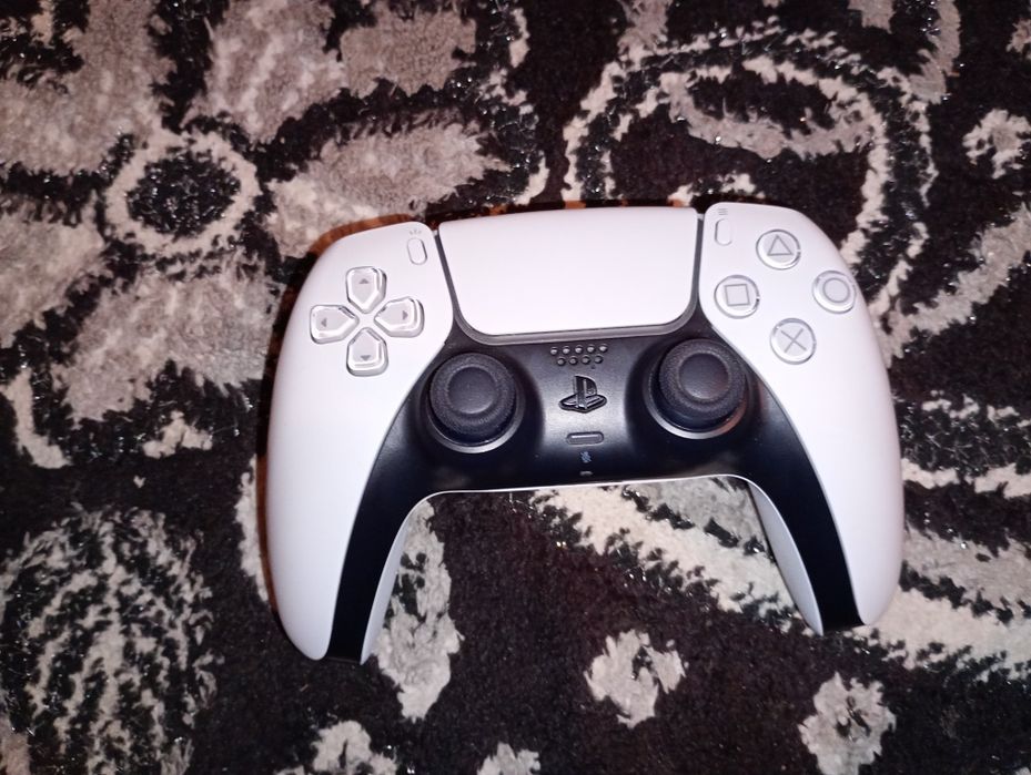 PlayStation controller PS 5