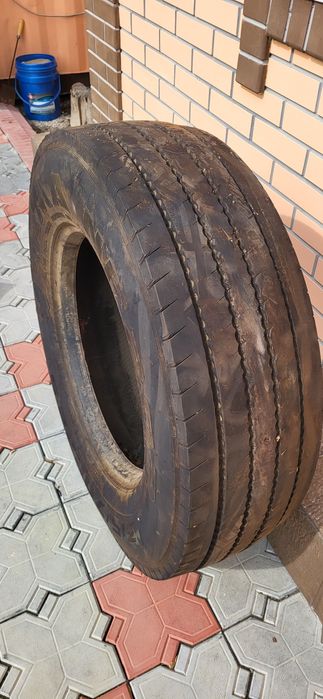 Продам, резину. 315/70/22.5