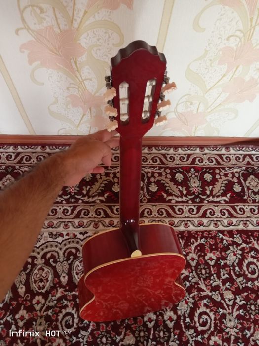 Gitara Fender akustika