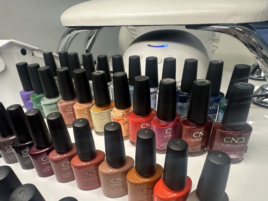 Професионални Гел лакове и лакове cnd shellac , cnd vinylux