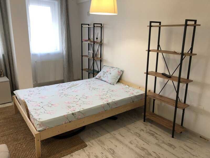 garsoniera de vanzare
