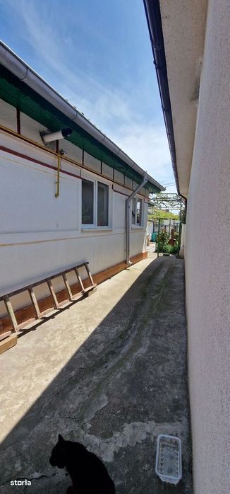 Casa 3 camere constructie la sol zona Lac.