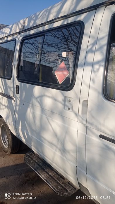 Gazell eshigi avtomat bor zapchastlari bor pasajerga