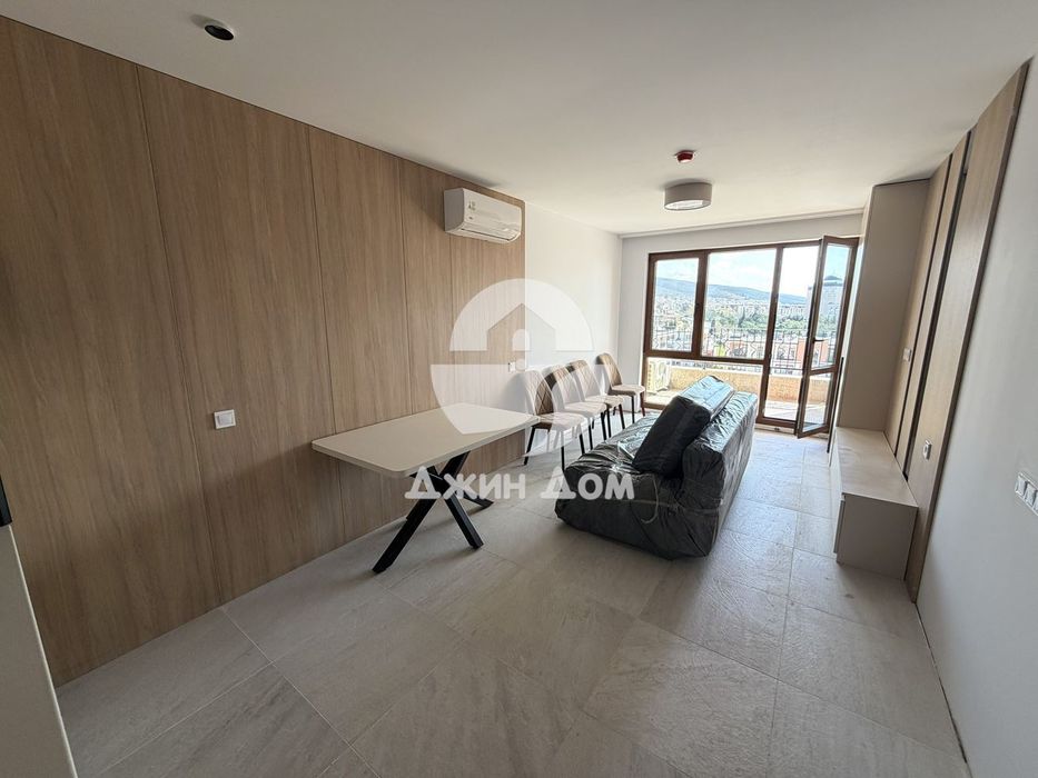 Продава се Двустаен апартамент в к.к. Слънчев бряг - 65 кв.м за 1752 €/кв.м - Снимка #1