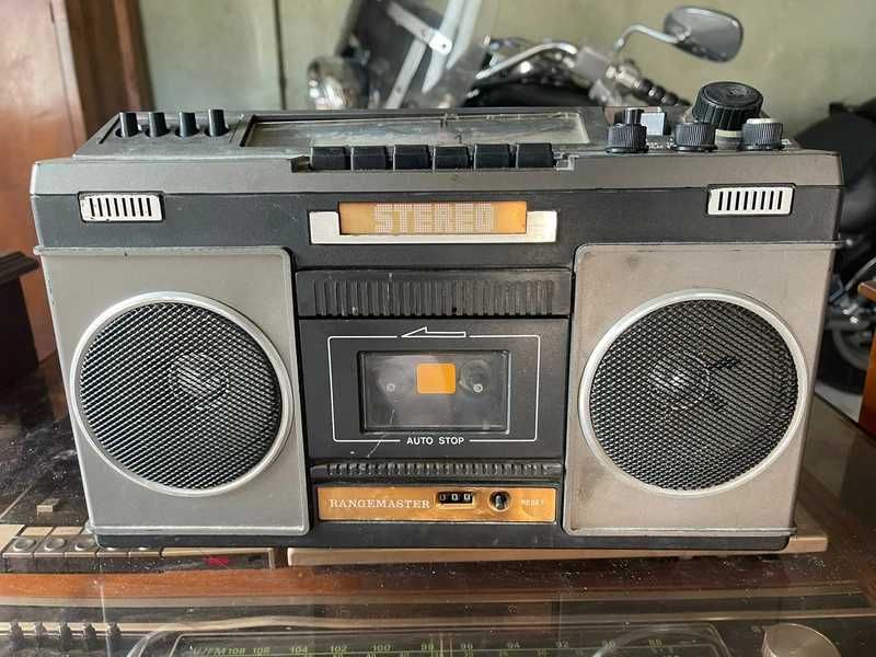 Rangemaster T707 radiocasetofon