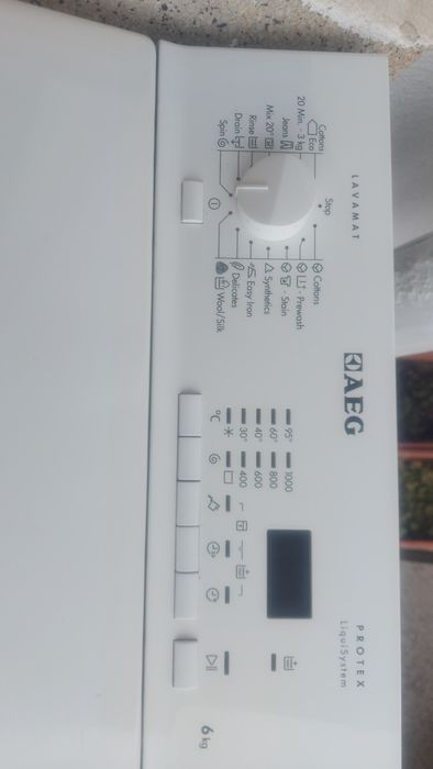 Продавам Пералня AEG  за 40  евро
