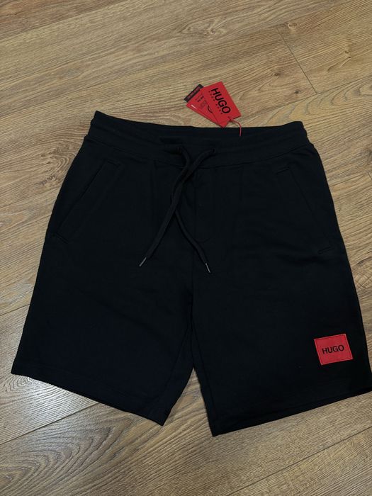 Новые шорты HUGO BOSS