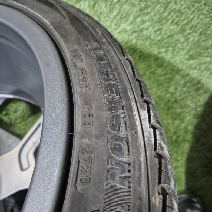 Jante R 19 Fiat 500 cu anvelope 225 40 19