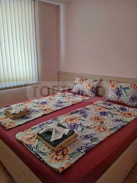 Дава се под наем Двустаен апартамент в к.к. Св.Св. Константин и Елена - 65 кв.м за 650 € - Снимка #5