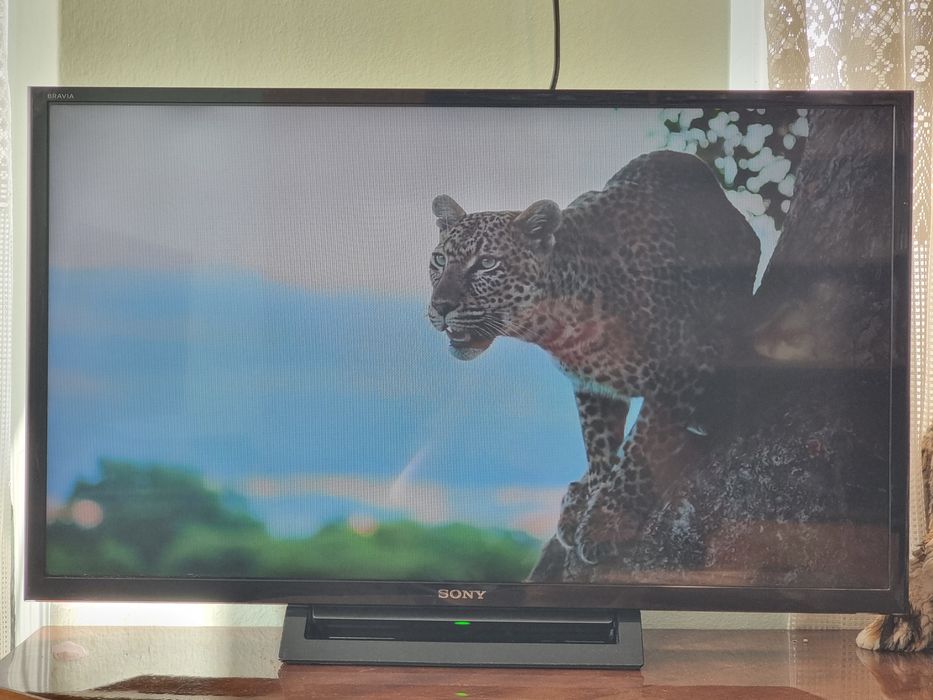 Телевизор / Sony - 32" - FULLHD , Цифрова + Ефирна