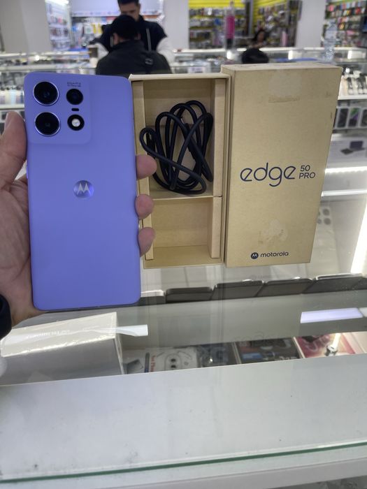 Edge 50 pro 5G 12/512