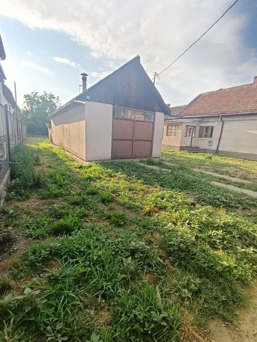 Vând casă în Satu Mare zona Magnoliei