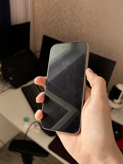 Iphone 15 Pro 256Gb // Айфон 15 про // Телефон