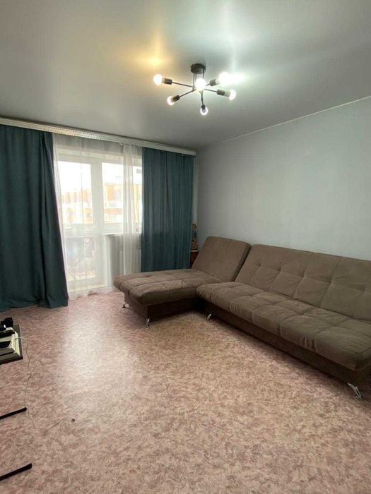 Продам квартиру мкр.Аэропорт