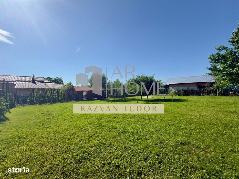 Casa 4 camere , cu beci ,1681m2 teren , Boldesti Scaeni
