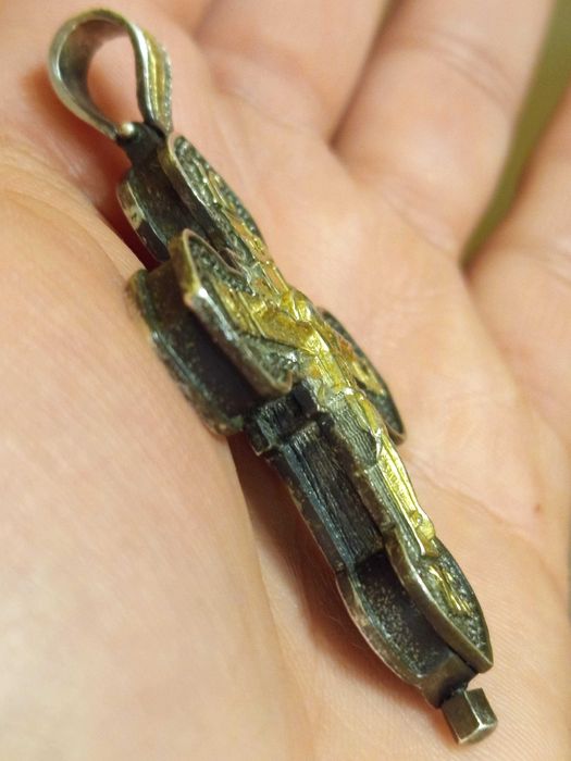 Сребърен Кръст Енколпион  Богородица Св. Константин и Елена и Михайл