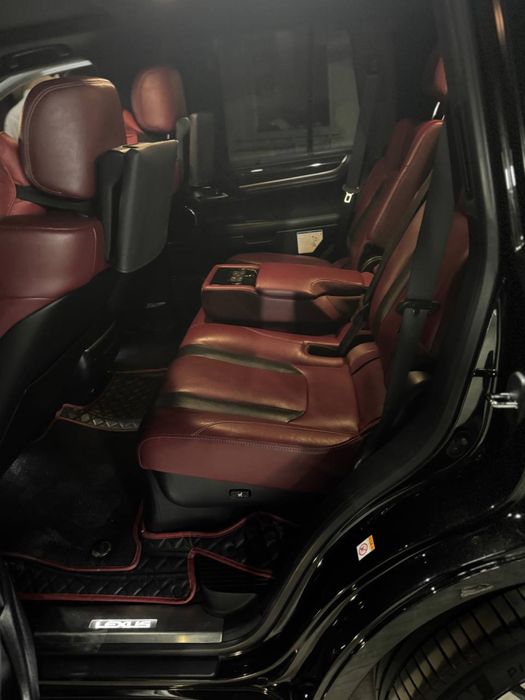 Lexus LX570 Supersport. Состония отличное. 2019 года.