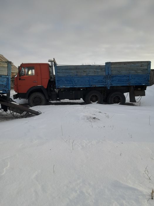 Продам камаз бортовой с прицепом