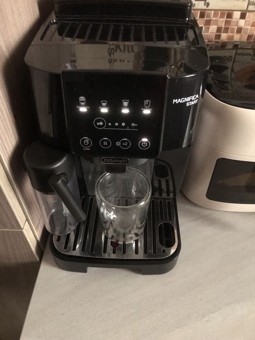 Expresor cafea Delonghi