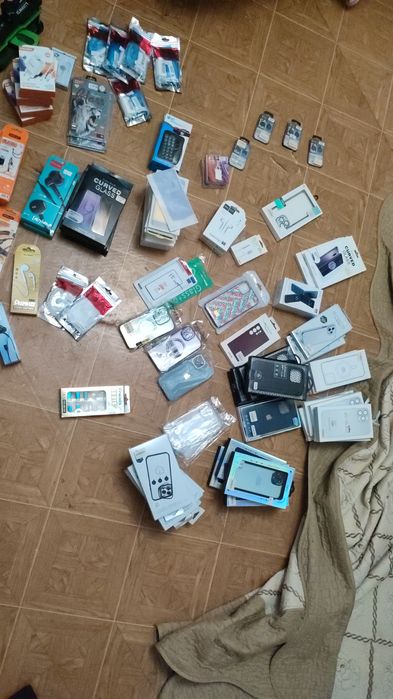 Аксессуары для айфонов