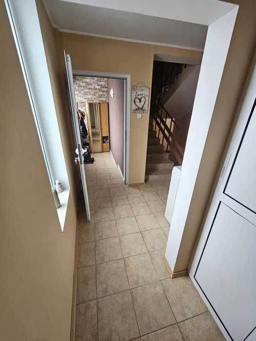 Продава се Къща в с. Брестник, Област Пловдив - 245 кв.м за 739 €/кв.м - Снимка #9