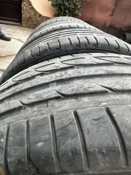 Set anvelope vara pe 18 bridgestone, 255x40-18 și 225x40-18