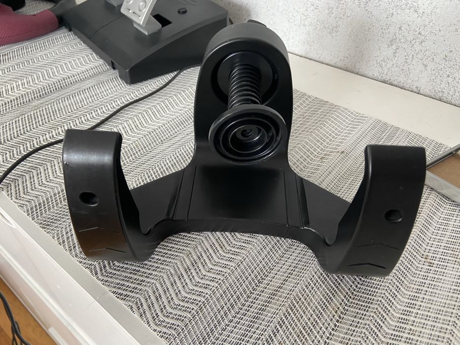 Волан С Педали Hama Thunder V5 PC