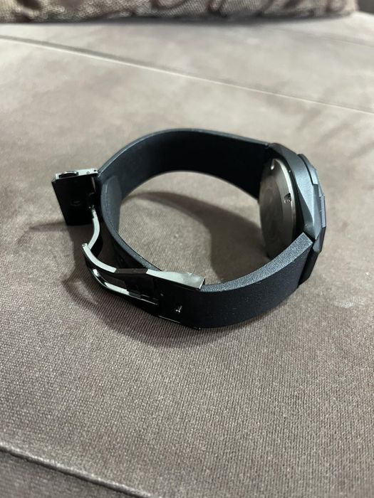 Часовник Hublot нов
