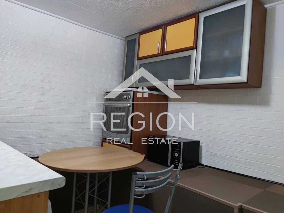 Дава се под наем Тристаен апартамент в Варна, Лятно кино Тракия - 60 кв.м за 230 € - Снимка #7