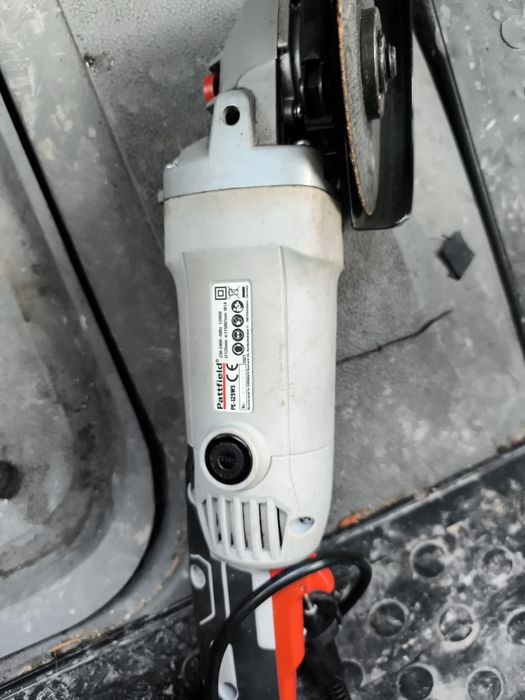 Продавам ъглошлайф