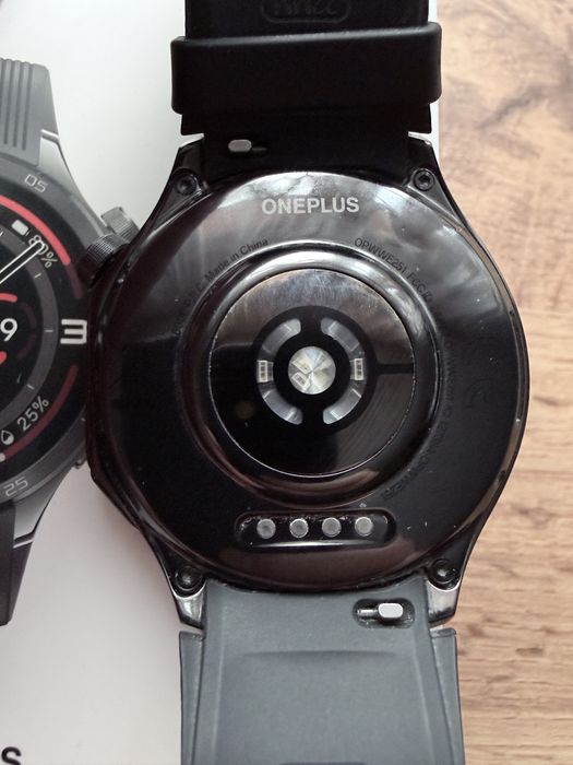 Смарт часы OnePlus Watch 3
